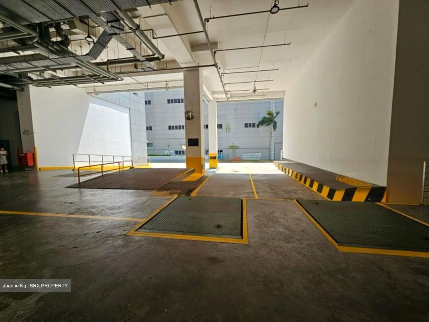 Changi Business Park Crescent (D16), Factory #456603761